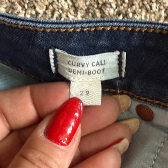 Madewell Curvy Cali Demi-Boot Jeans, Size 29/8, Medium Wash - Picture 14 of 16